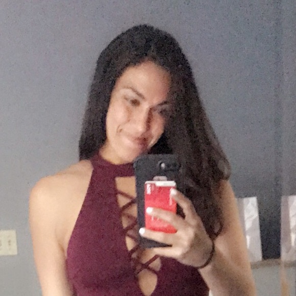 Meet your Posher, Juliana - Picture 1 of 1